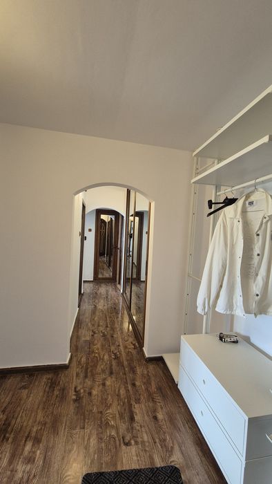 Apartament 3 camere micro 16 , 60m