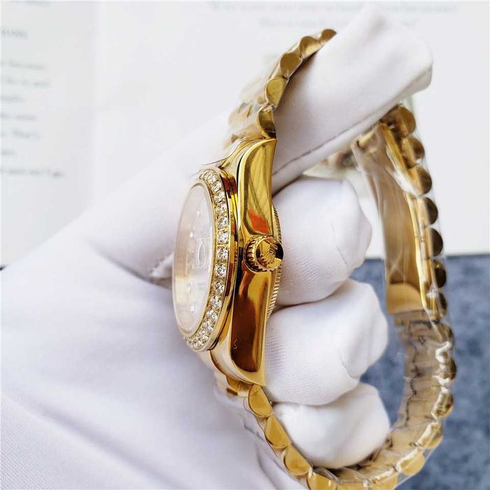 Автоматичен дамски часовник Rolex Lady-Datejust Gold