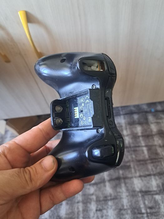 Геймпад Xbox 360 нужен ремонт