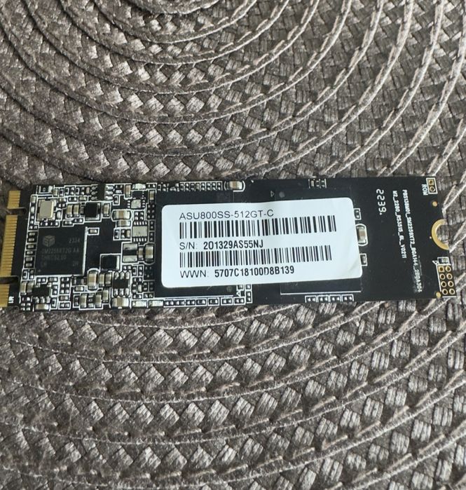 Новый 512GB ADATA SU800 m2. sata