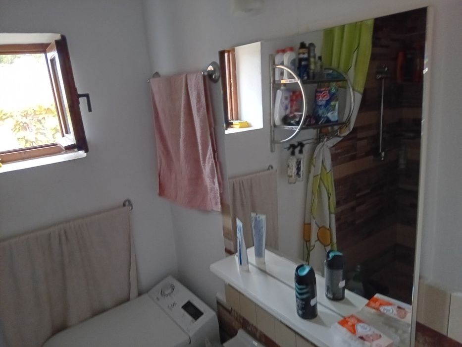 Casă nouă in Pecica teren generos locul în care îți poți produce hrană pt familie sau o mica afacere aproape de școli,primărie, spital,piață, magazine