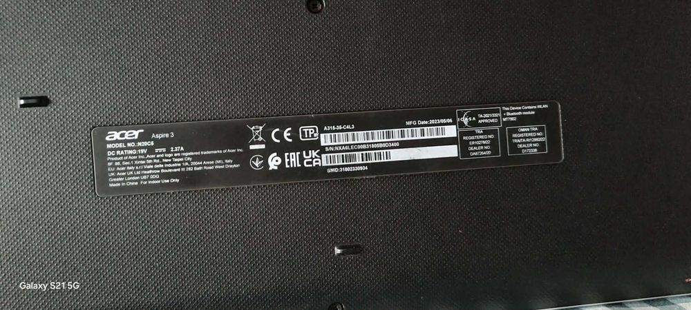 Vând/schimb laptop acer aspire3, cu telefon iphone de la 12 in sus