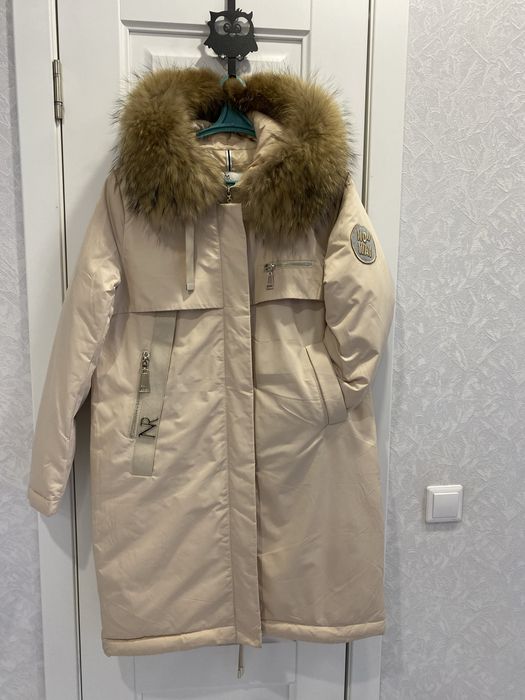 Пуховик раз 46