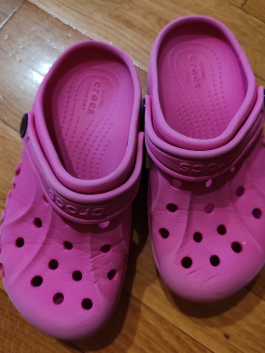 Șlapi de casa croos