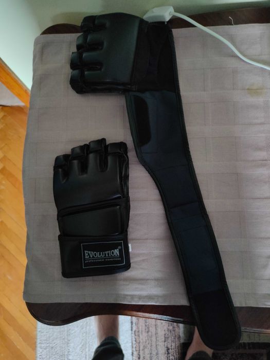 Manusi MMA Evolution, marimea M-L