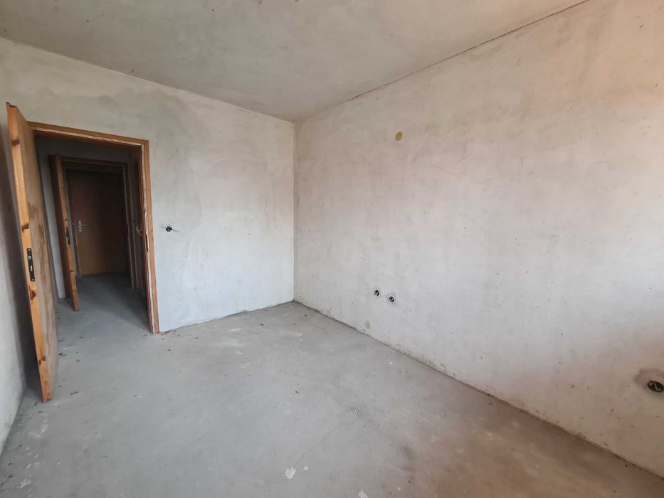 МНОГОСТАЕН АПАРТАМЕНТ в широк център, град Хасково