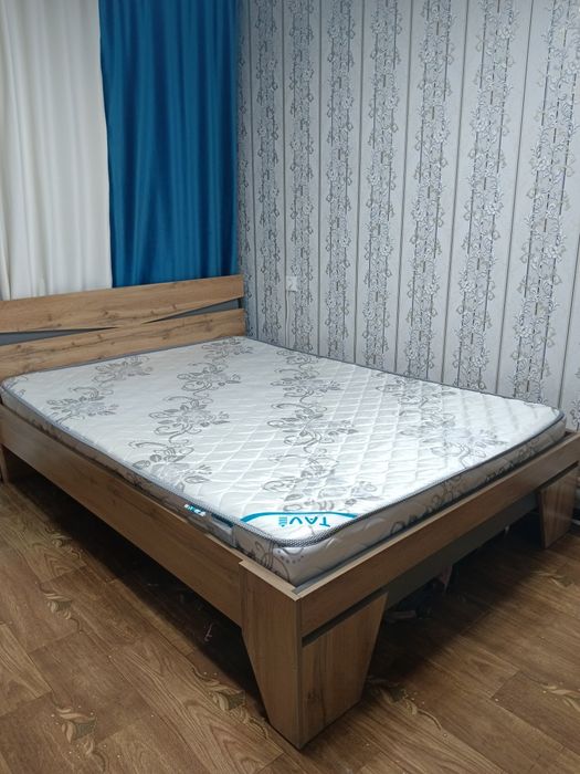 Продам кровать  срочно