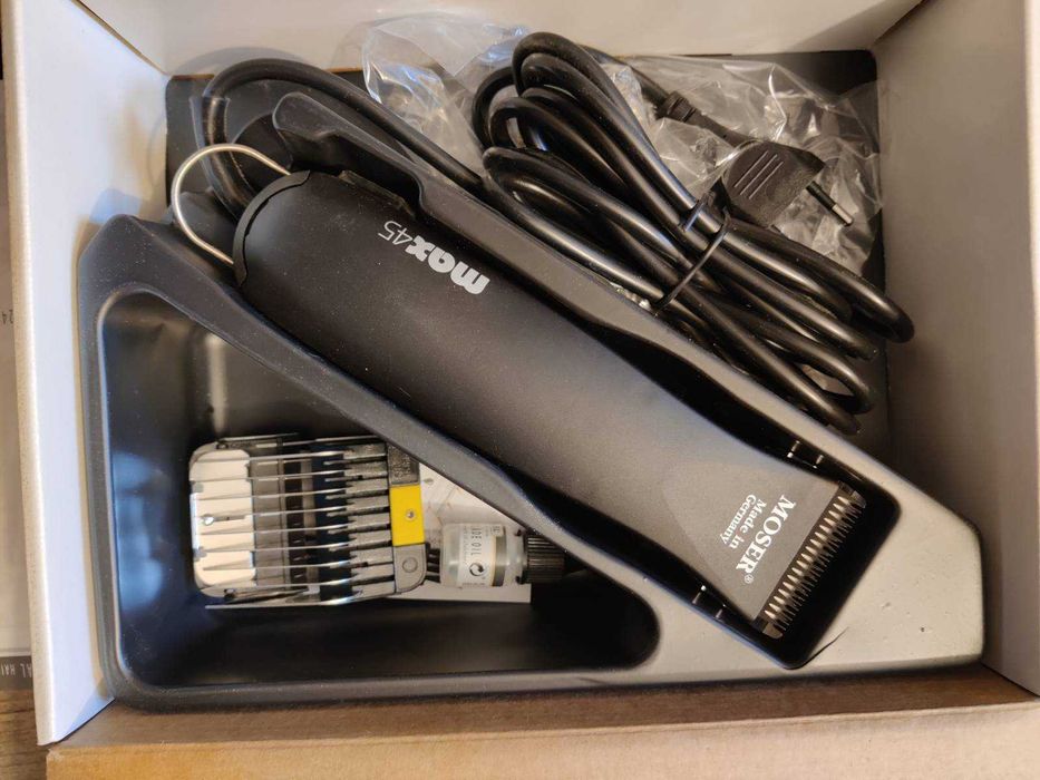 Masina germana MOSER de tuns caini - model MAX45