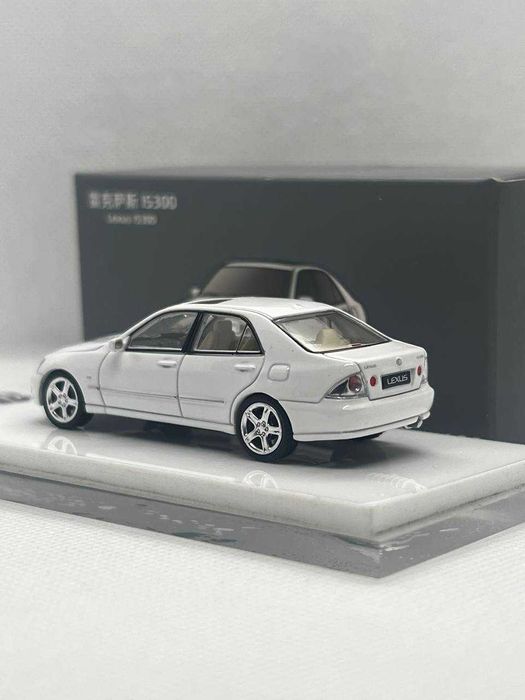 JKM | Hotwheels Хотвилс 1:64 | Lexus IS300