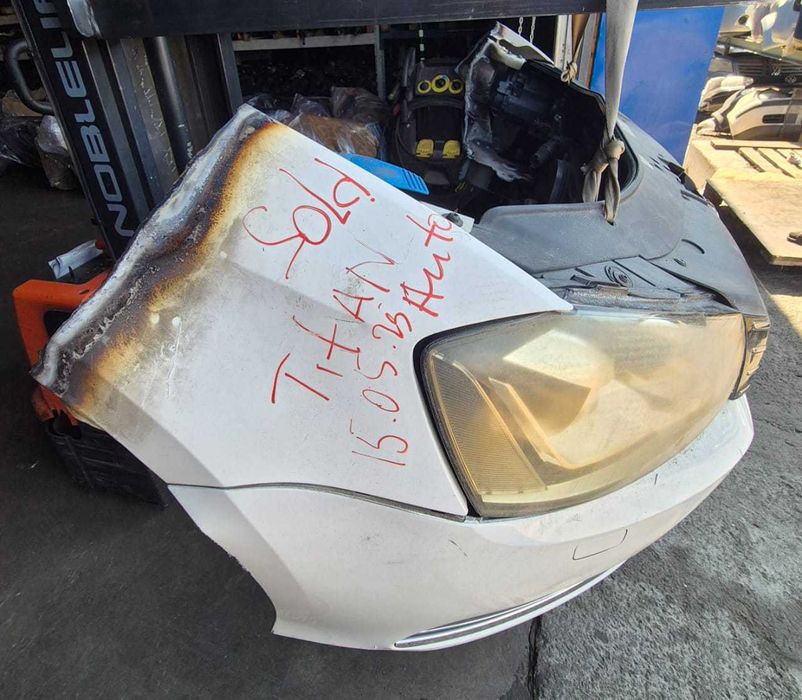 TitanAuto Volkswagen Passat B7 ноускат