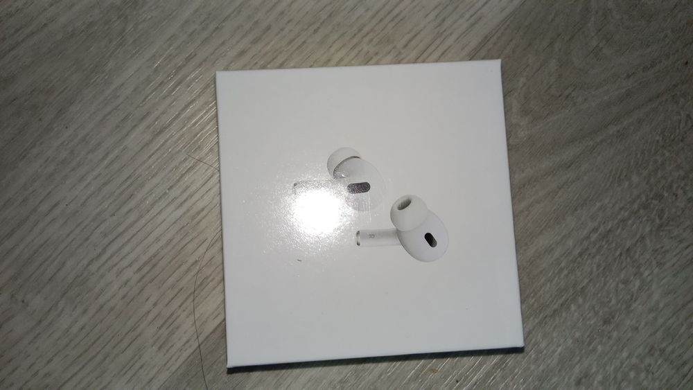 Продам беспроводной наушник