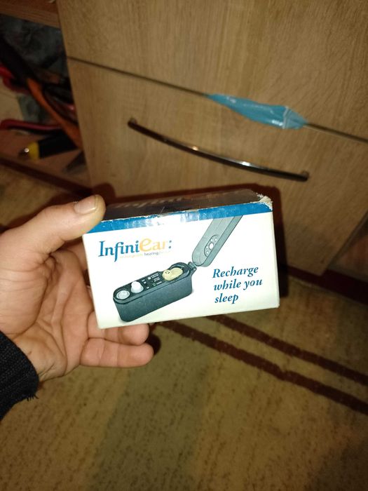 Aparat auditiv Infini car