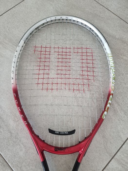 Тенис ракети и други