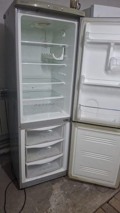 Продам холодильник