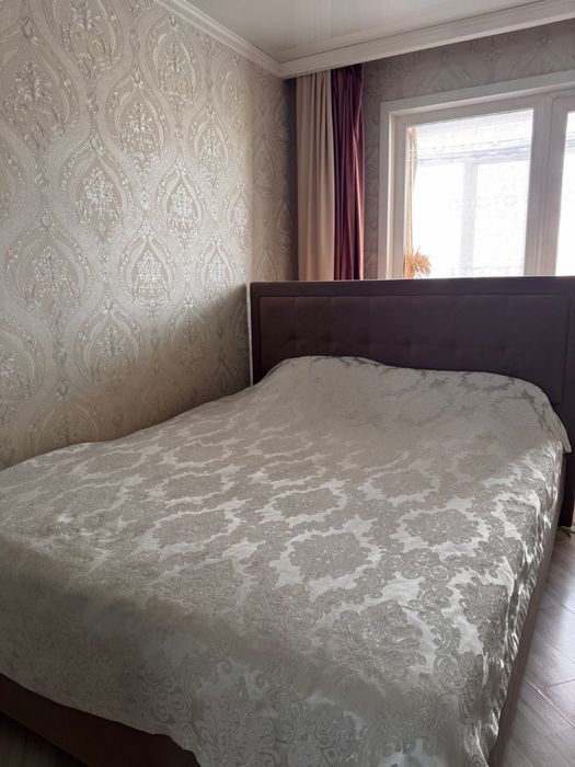 Продам двухспальную кровать