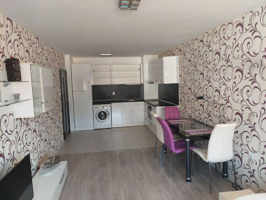 Дава се под наем Двустаен апартамент в Стара Загора, Център - 55 кв.м за 357 € - Снимка #4