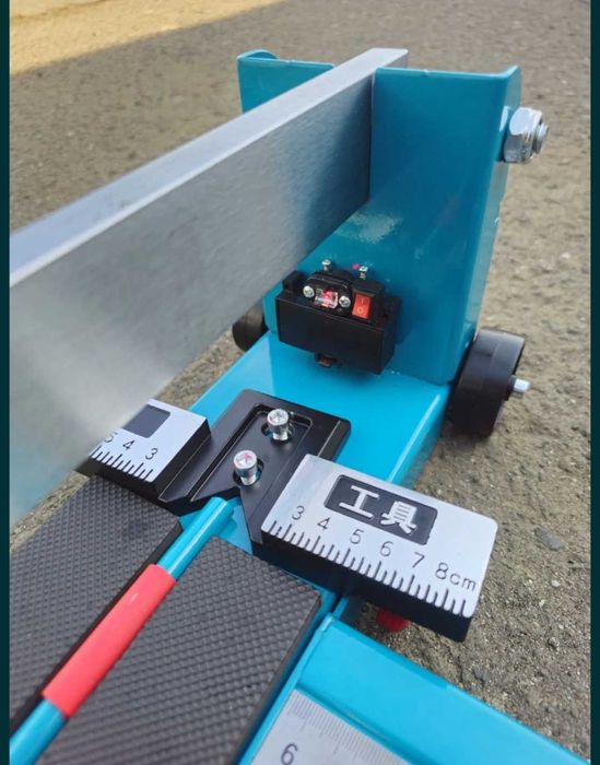 Машина за рязане на плочки релсова професионална