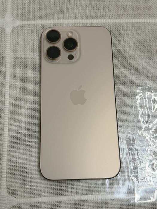 iPhone 16 Pro Max 256GB Desert Titanium