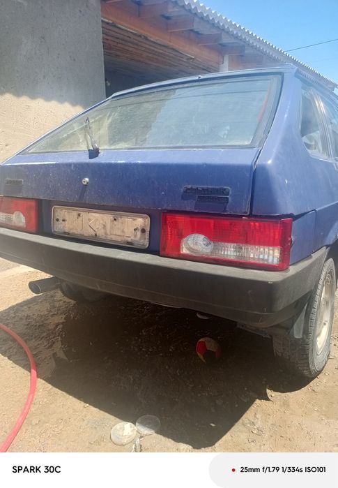 Машина LADA спутник 1500L