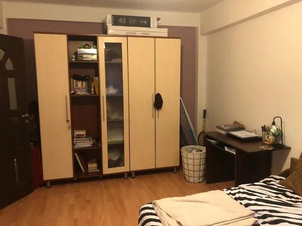 Vând   Apartament   1 Cameră  mobilat,balcon, CT  A.Saguna (saker)