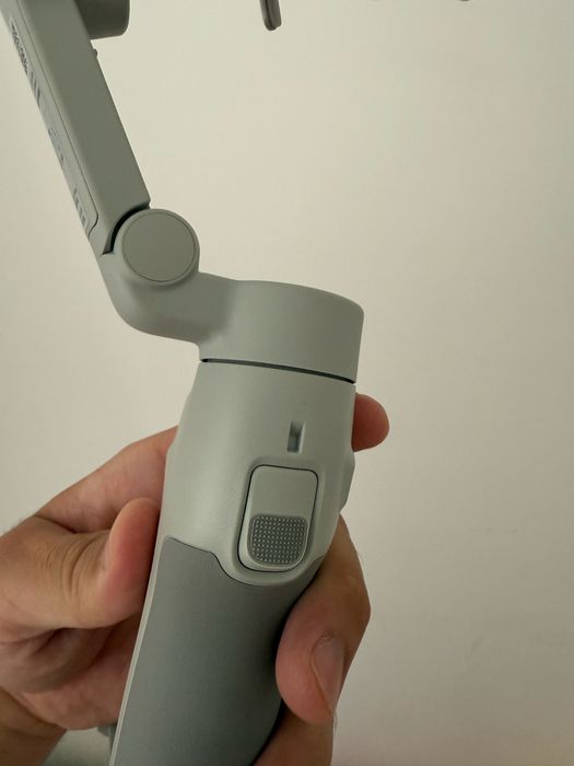 Продам dji osmo mobile 7