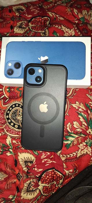 Айфон 13 128 Гб.