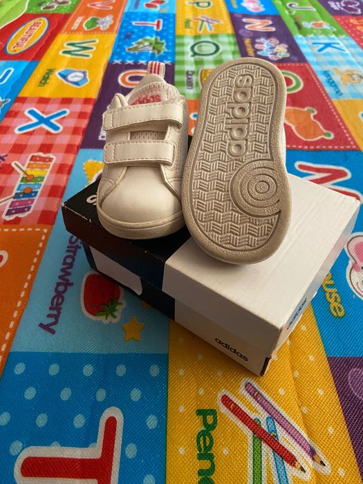 Маратонки Адидас