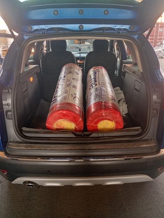 Стекловата с фальгой и без фольги