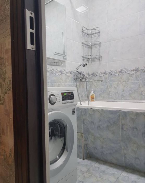 Чиланзар 8  продается квартира 2 комнатная