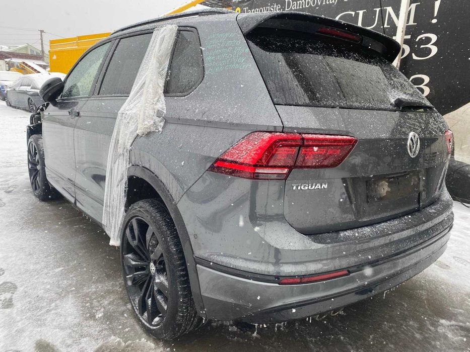 dezmembrez vw tiguan R-line 2019/bara fata tiguan/far tiguan