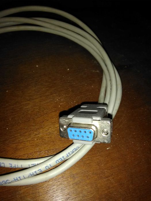 кабел за компютър