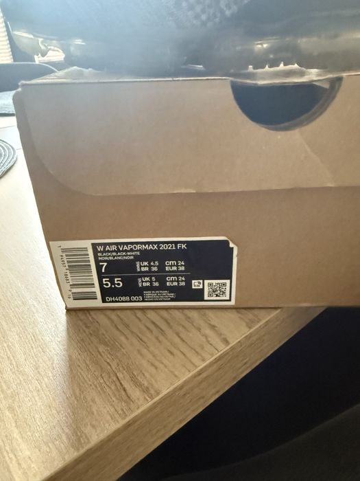 Дамски маратонки Nike