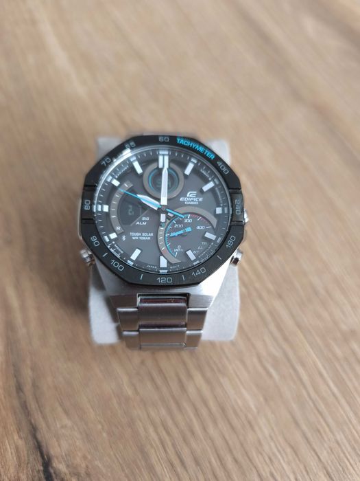 Часовник Casio edifice