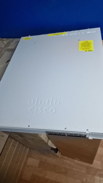 Коммутатор Cisco Catalyst С9500-1БХ-А
