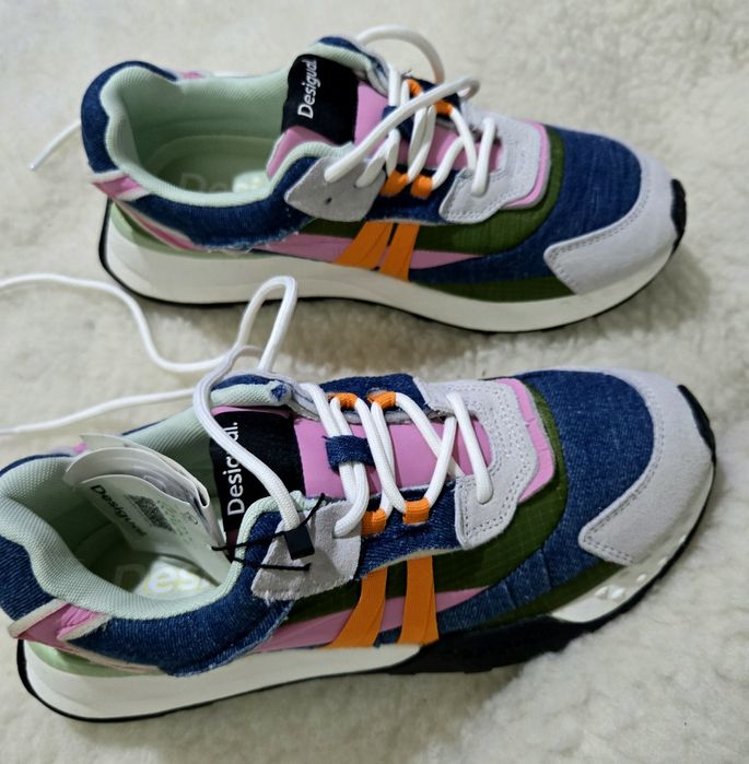 Desiqual оригинални дамски сникърси нови 38.5 номер