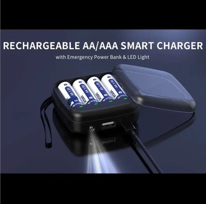 Incarcator acumulatori li-ion  1.5 V și ni-mh 1.2 v XTAR BC 4