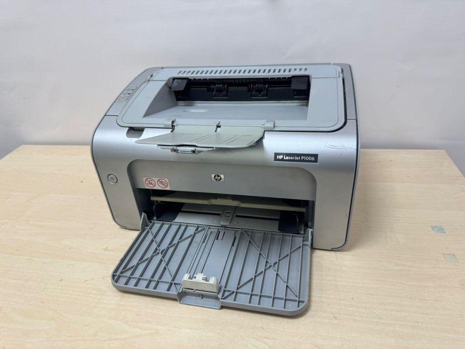 Продам принтер HP Laserjet P1006