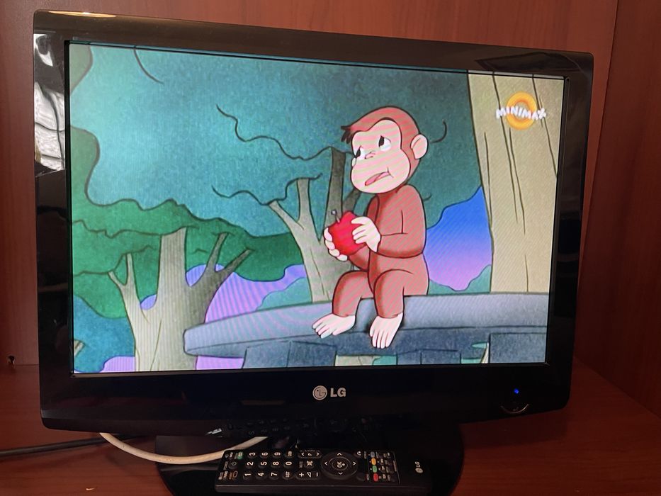 Televizor diagonala cu 48