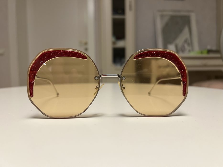Солнцезащитный очки Fendi