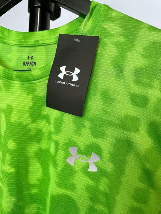 Tricou Under Armour nou cu eticheta
