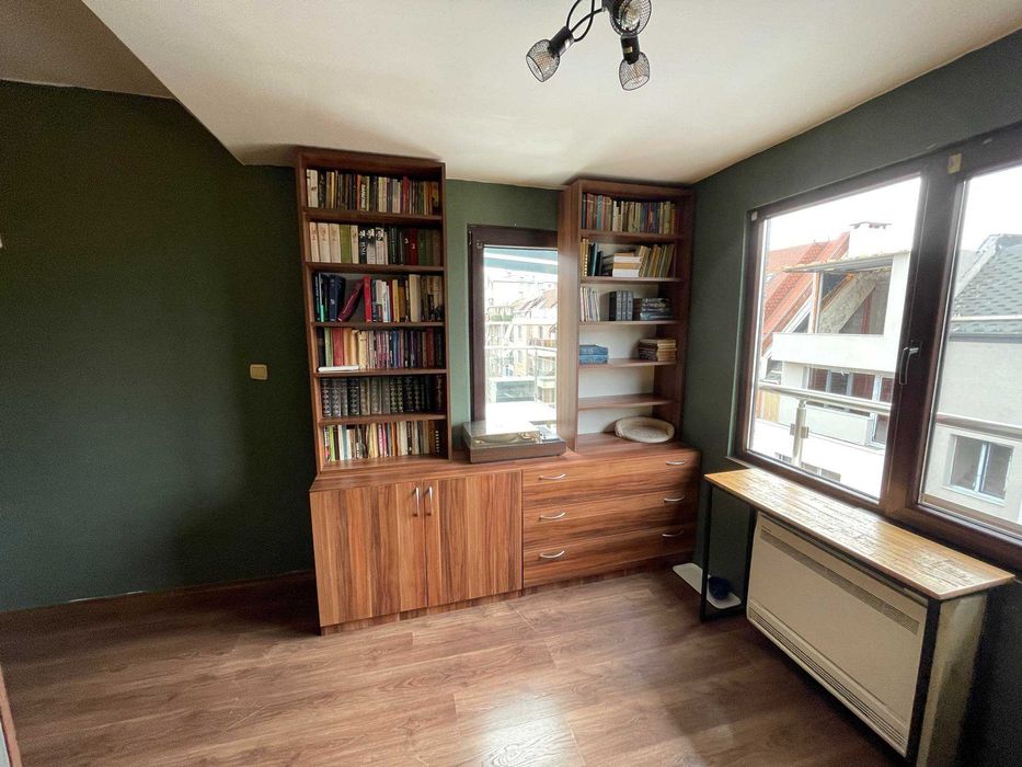 Мебели за спалня