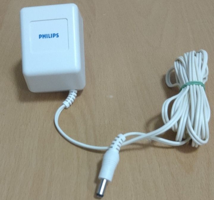 Alimentator PHILIPS  Original  12V  400mA   pentru Aparate de ingrijire personala precum masini de tuns, de ras, de epilat etc.