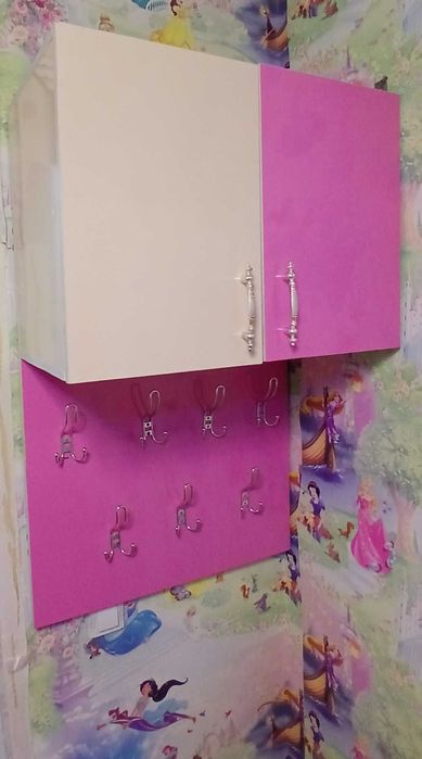 Ikki qavatlik kravat va ikkita shkaf (qiz bolalar uchun komplekt)