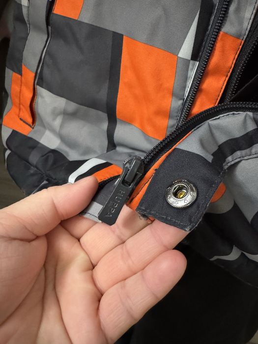 Продам костюм Huppa