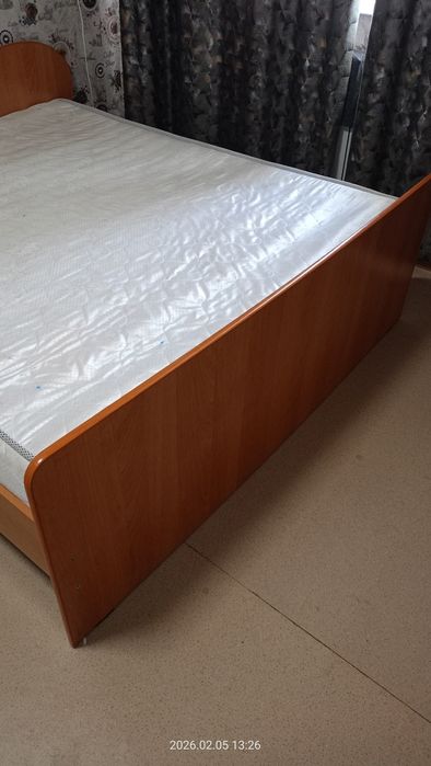 Кровать двухспальная