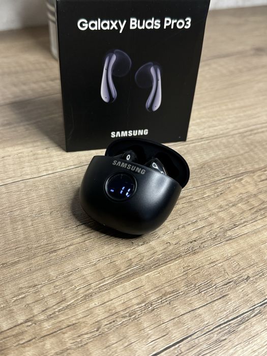 Продам Наушник Galaxy Buds Pro3