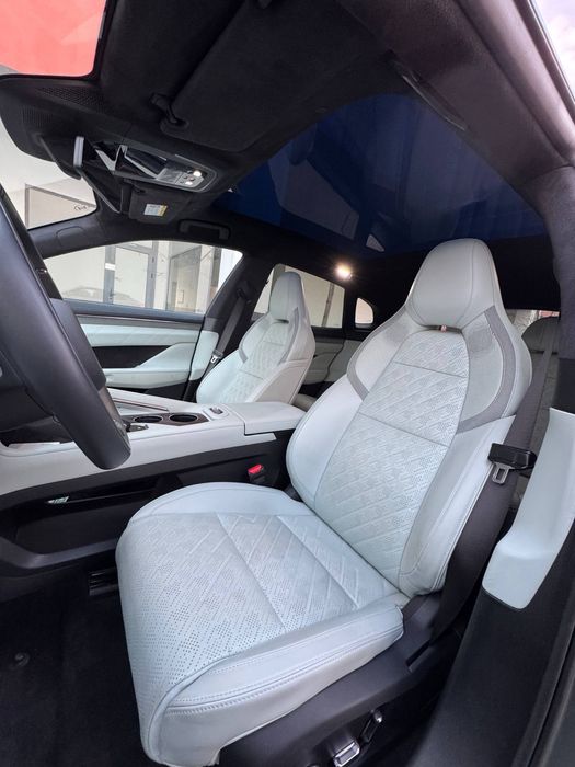 Zeekr 001 2025 — 3