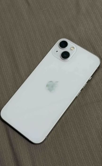 продам IPHONE 13