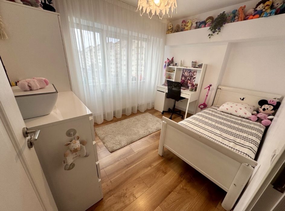 Apartament 3 camere ULTRACENTRAL complet mobilat si utilat