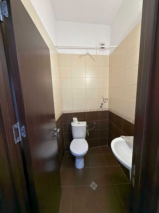 Дава се под наем Магазин в Поморие - 75 кв.м за 4080 € - Снимка #4